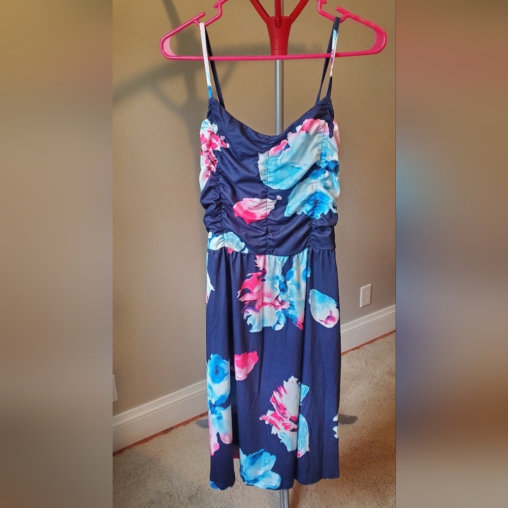 Summer Floral Navy Dress M